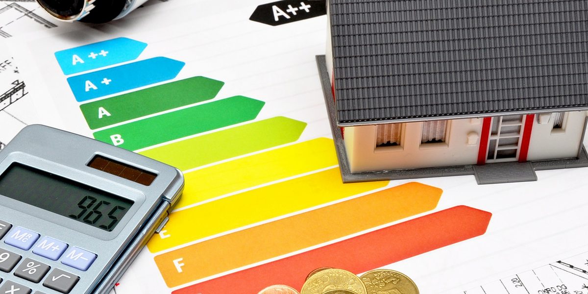 einfamilienhaus, betriebskosten, energieeffizienz, energieverbrauch, energiewirtschaft, nachhaltig, sparsamkeit, stromverbrauch, aktuell, architekturmodell, baubranche, baugewerbe, bauplan, bautrger, co2, detail, einsparen, emission, energie, energieberater, energiebranche, energiekosten, energiesparen, energieversorgung, energiewende, gebude, gebudesanierung, haus, immobilie, immobilienbranche, kalkulation, kalkulieren, klima, kompetenz, kontrolle, kontrollieren, konzept, label, rechnen, trend, umwelt, umweltschutz, verantwortung, verschwendung, versorgung, wirtschaft, wohnen, kologisch, berprfen, sparen