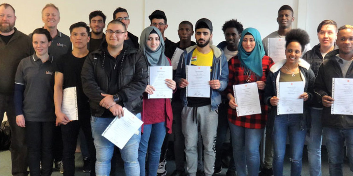 Titel Gefüchtete-2019-1-Verabschiedung-Web