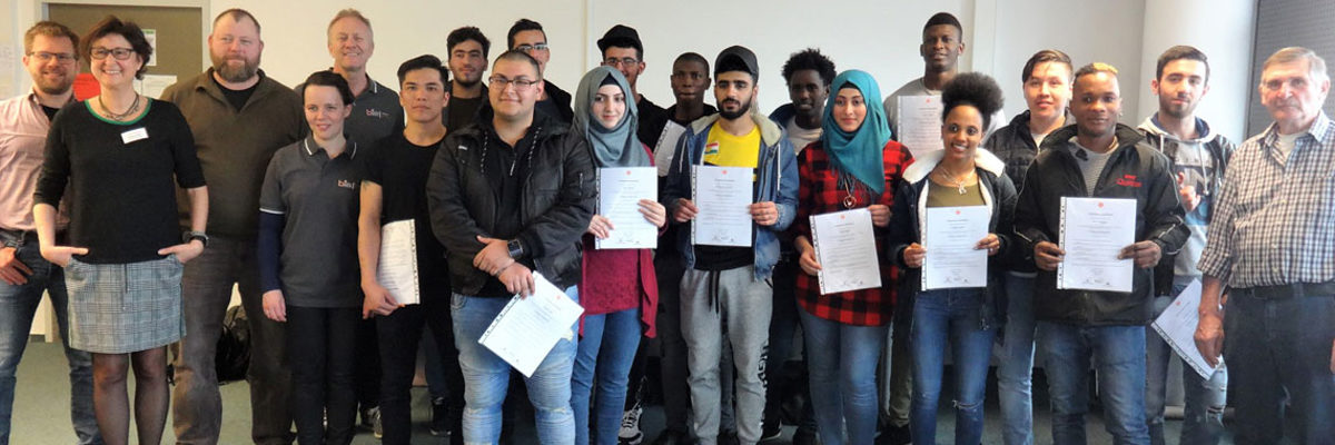 Titel Gefüchtete-2019-1-Verabschiedung-Web